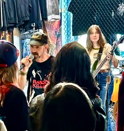 IMG 3456 (Rock Shop)