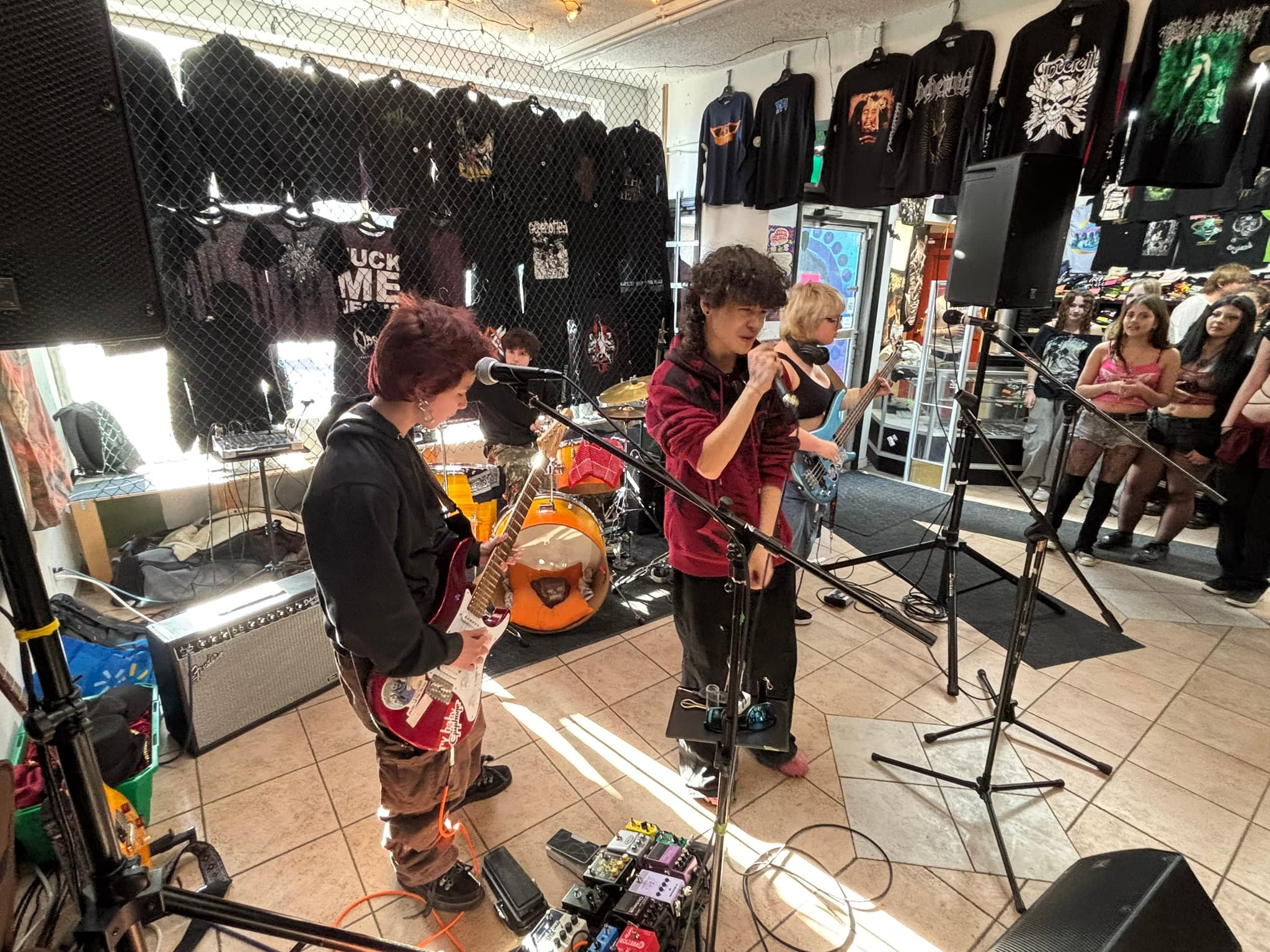IMG 9213 (Rock Shop)