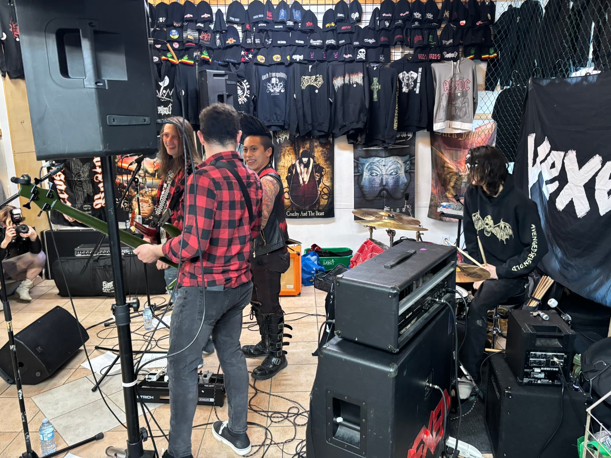 IMG 9216 (Rock Shop)