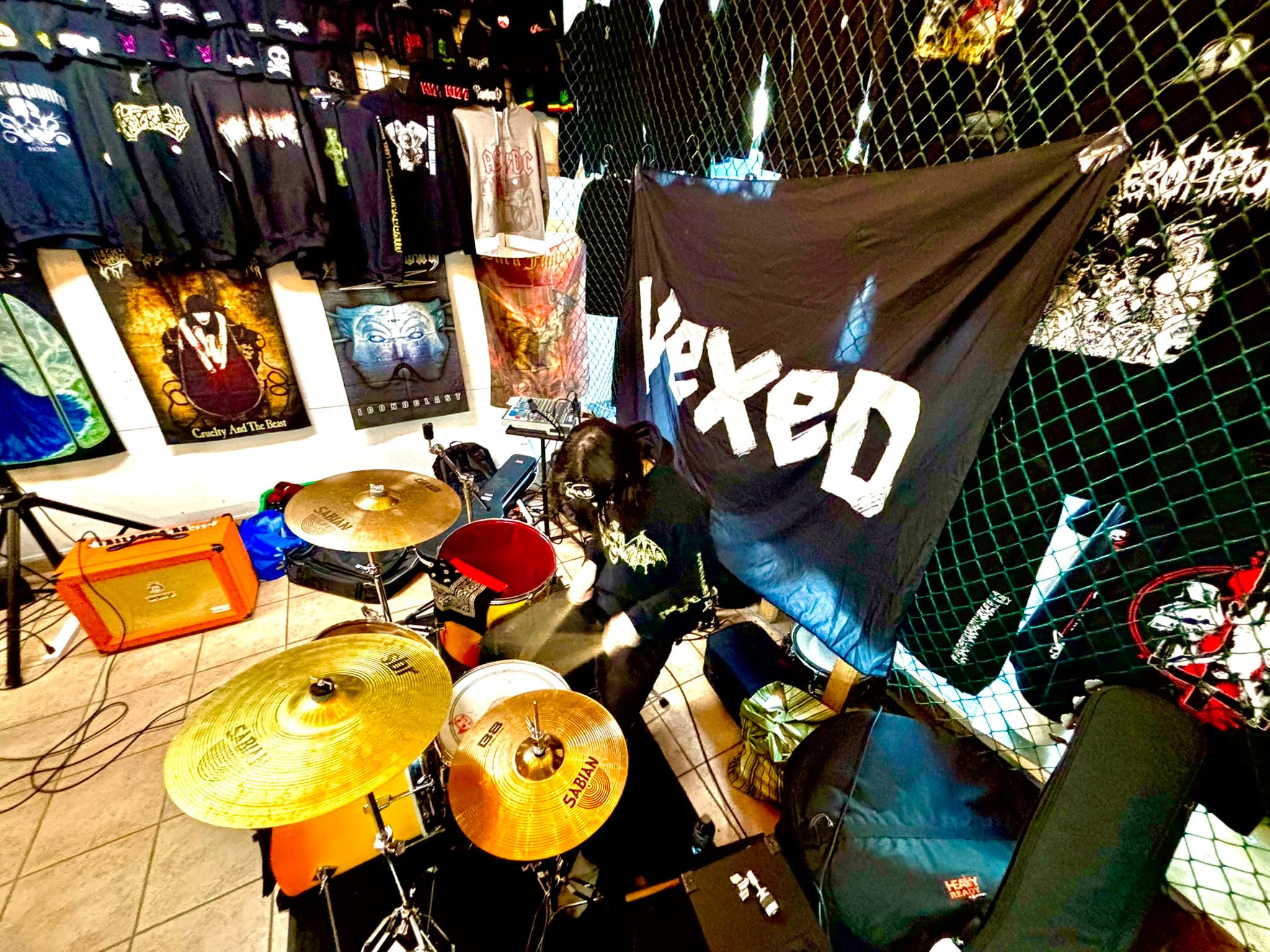 IMG 9226 (Rock Shop)