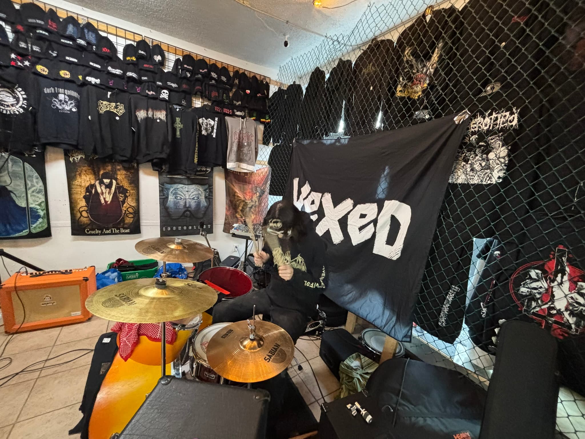 IMG 9228 (Rock Shop)