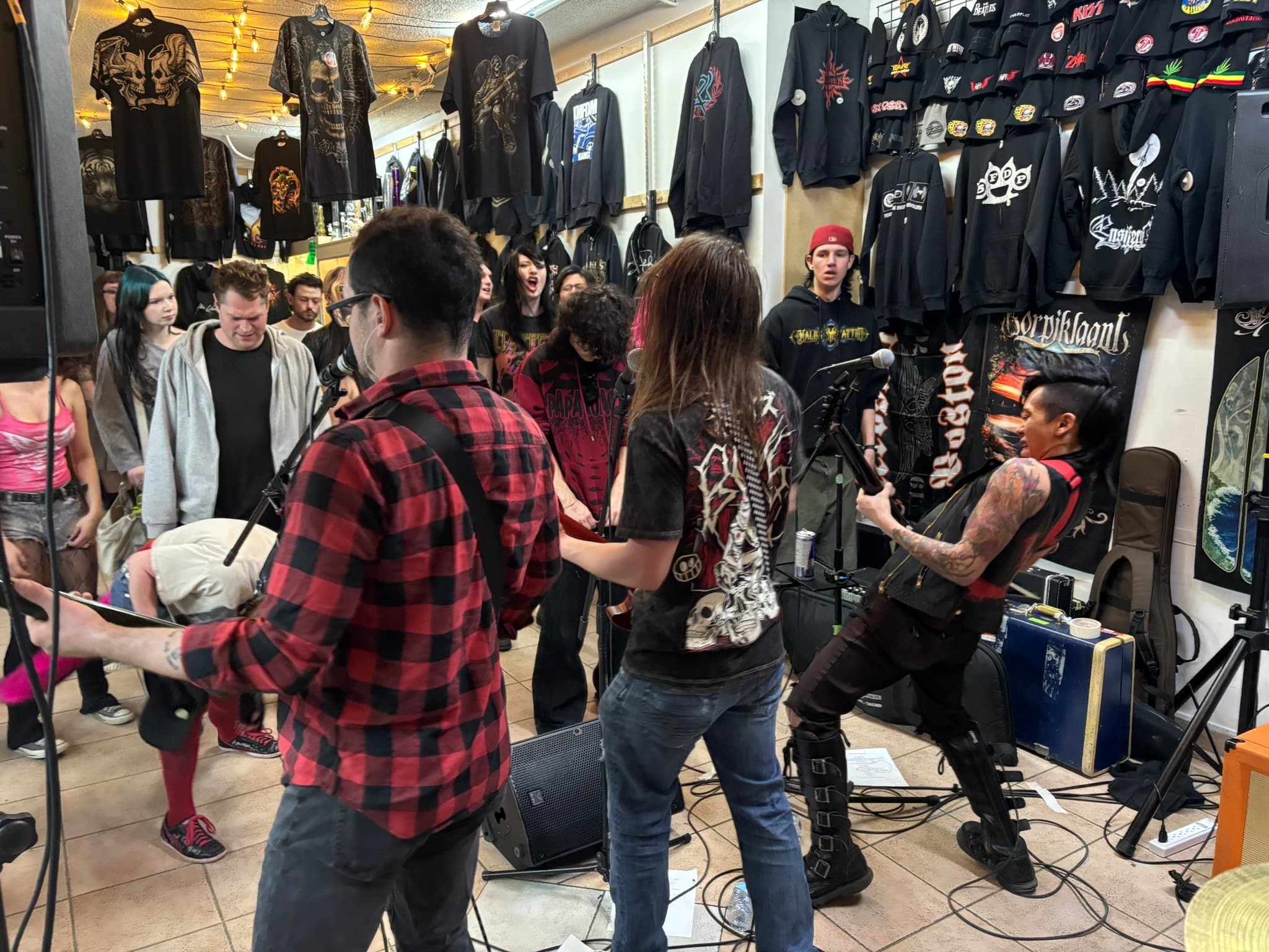 IMG 9256 (Rock Shop)